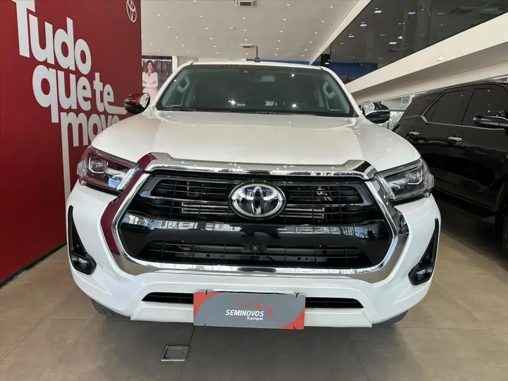 galeria HILUX