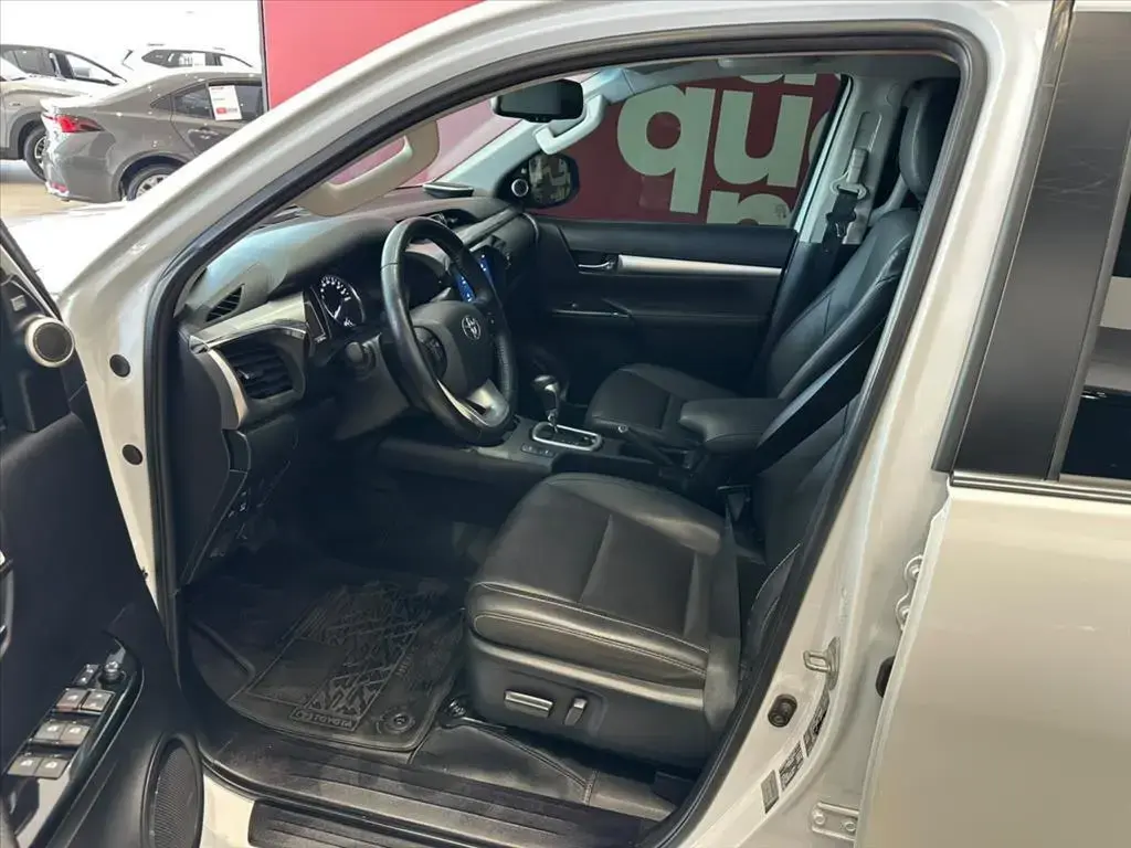 galeria HILUX