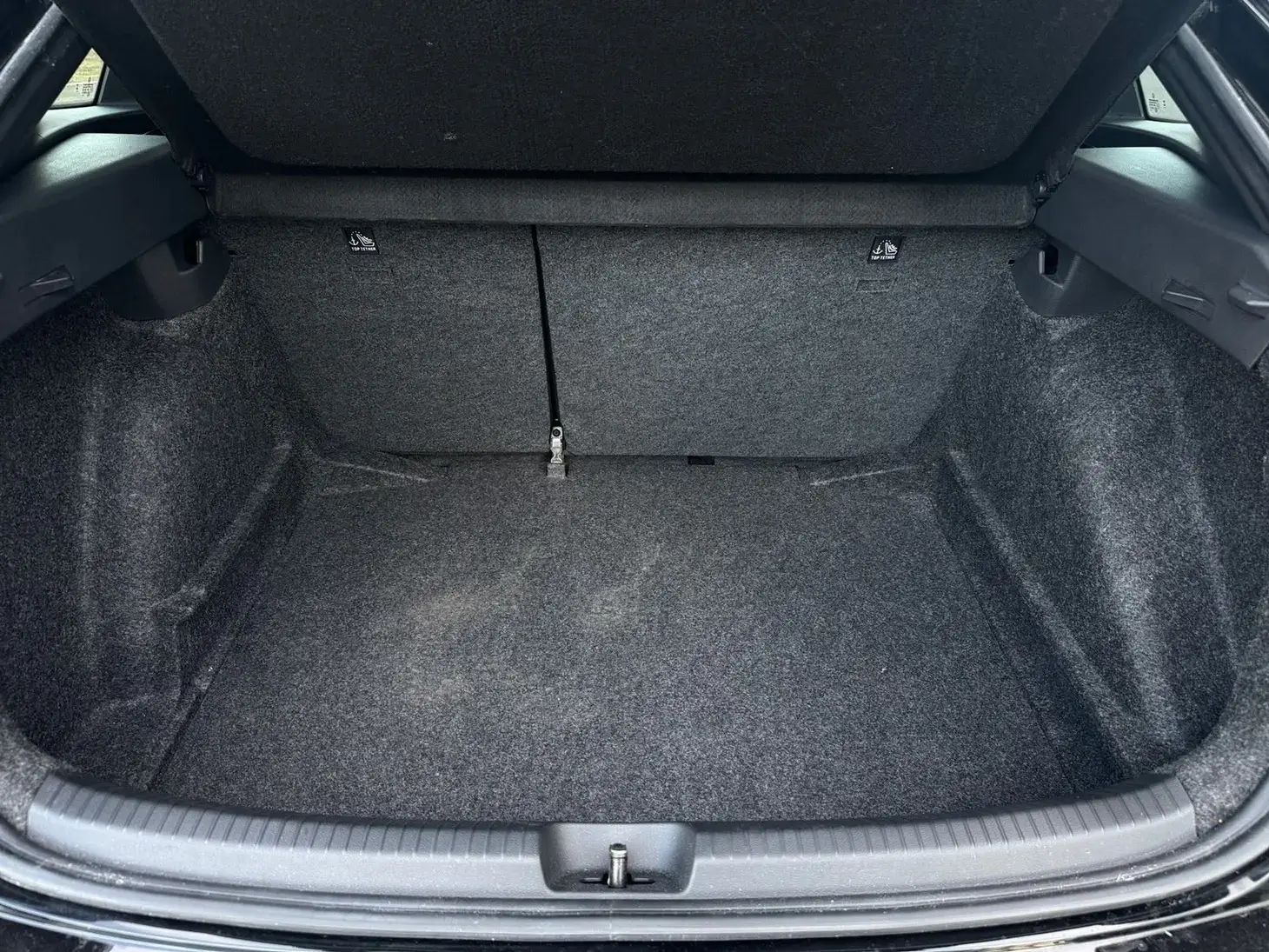 galeria Nivus Highline 1.0 200 TSI Flex Aut.