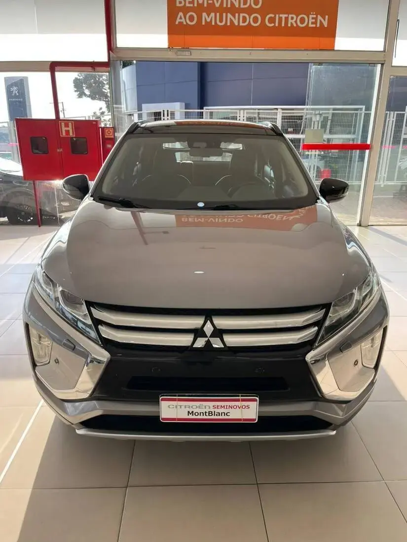 galeria ECLIPSE CROSS AUTOMÁTICO