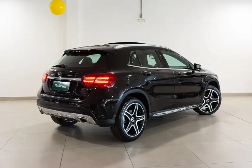galeria GLA 250