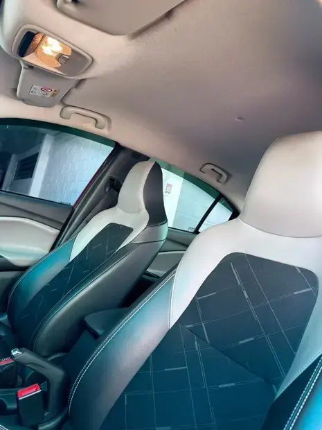 Chevrolet ONIX PLUS 1.0 TURBO FLEX PREMIER AUTOMÁTICO