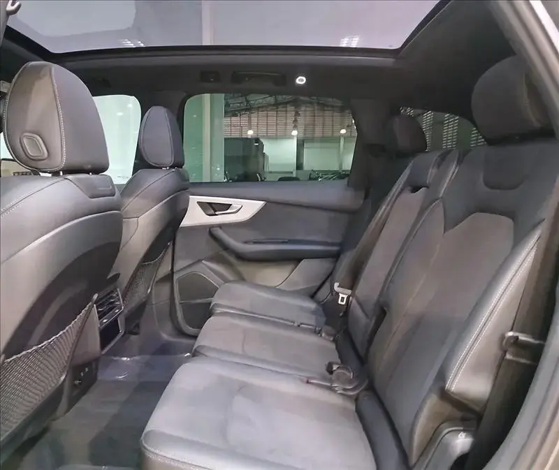 galeria Q7