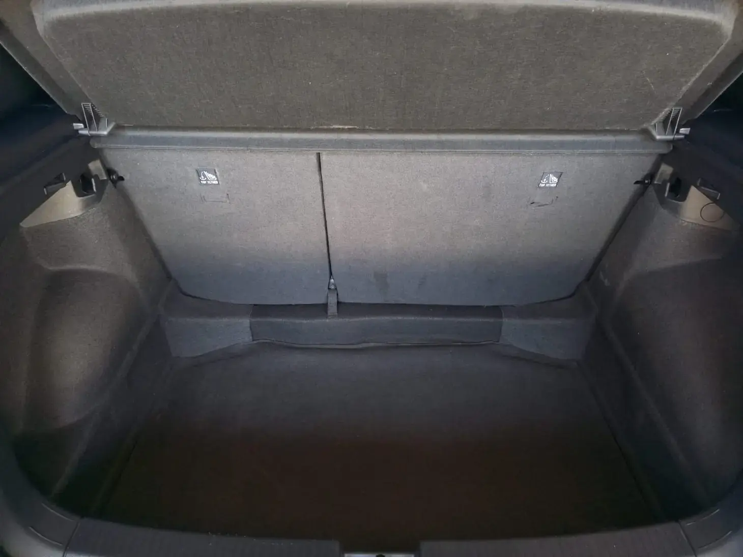 galeria T-Cross Comfor. 200 TSI 1.0 Flex 5p Aut.