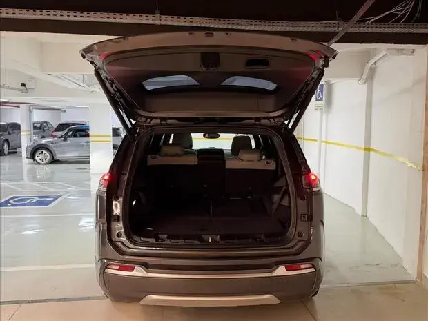 Jeep COMMANDER 1.3 T270 TURBO FLEX OVERLAND AT6