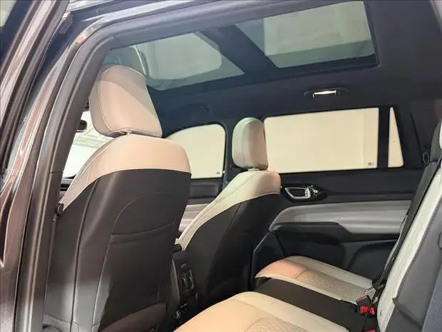 Jeep COMMANDER 1.3 T270 TURBO FLEX OVERLAND AT6