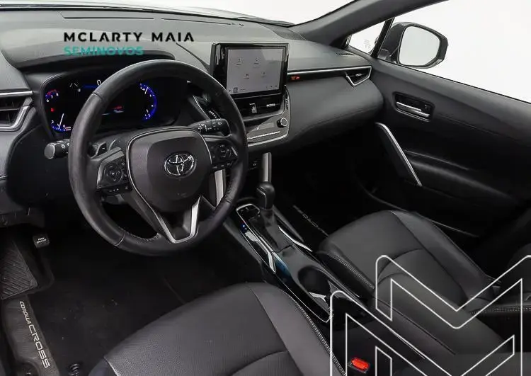 galeria COROLLA CROSS