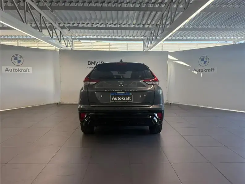 galeria ECLIPSE CROSS