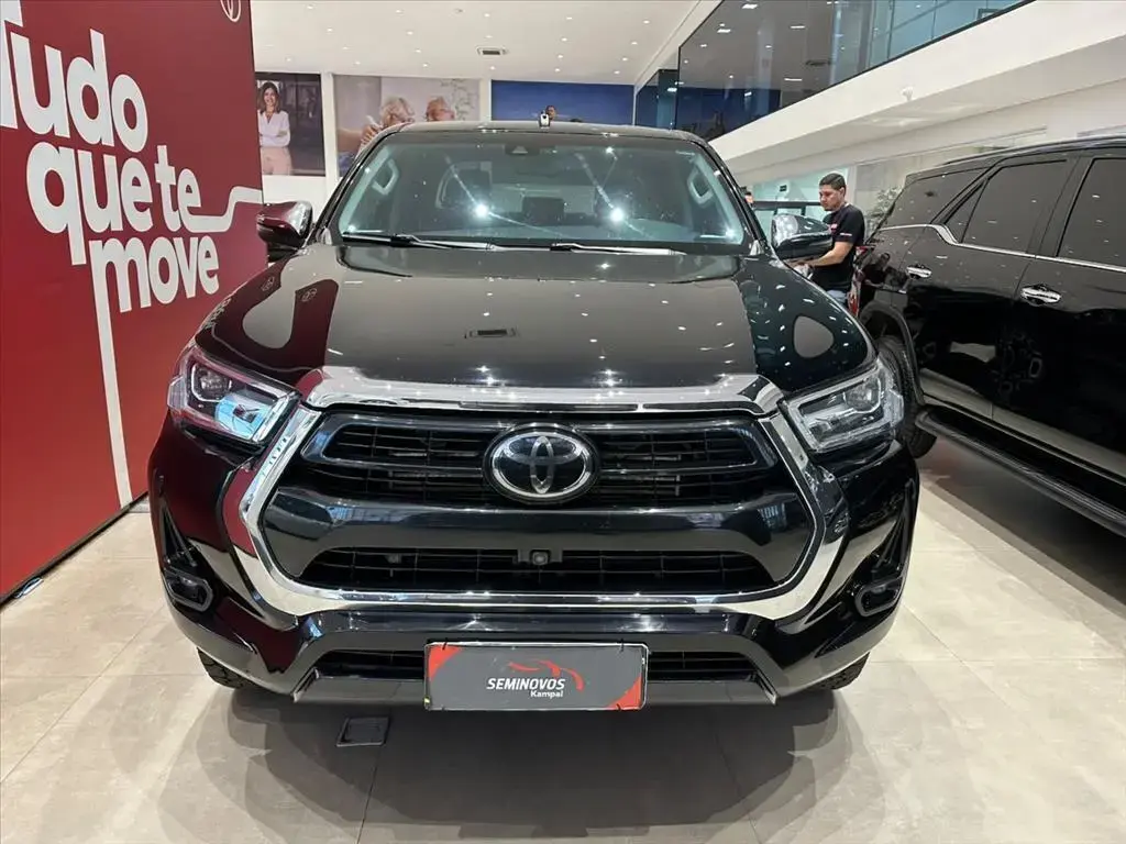 galeria HILUX