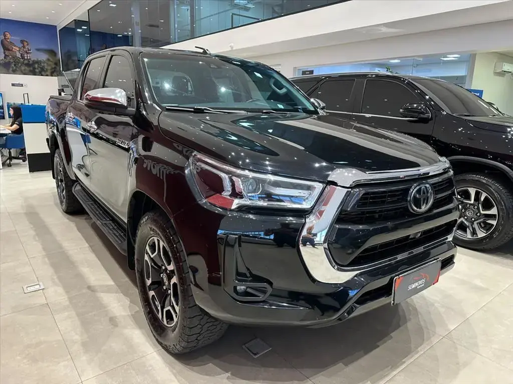 galeria HILUX