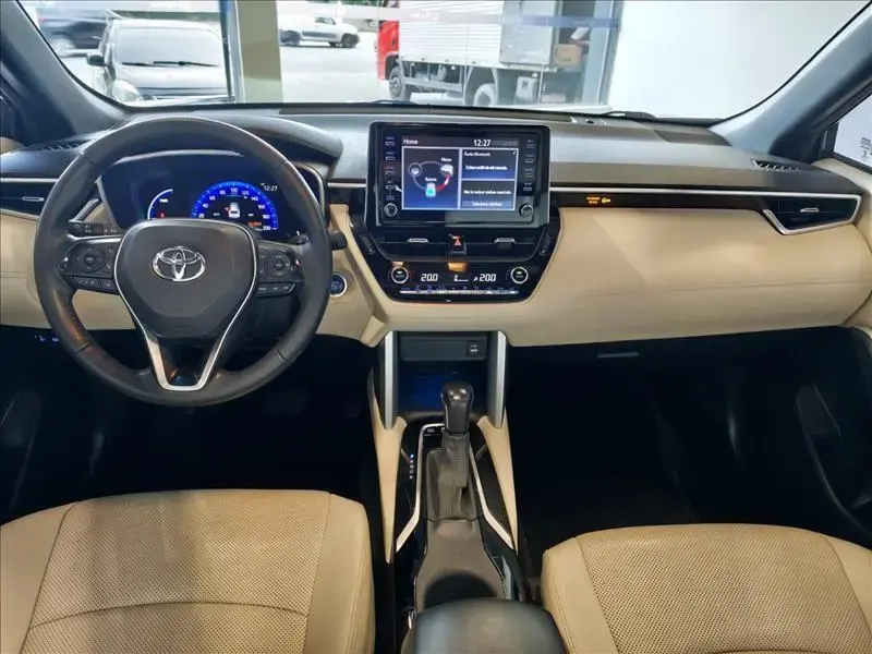 galeria COROLLA CROSS