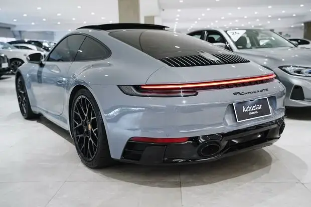 Porsche 911 4 GTS Coupe 3.0 24V (992)