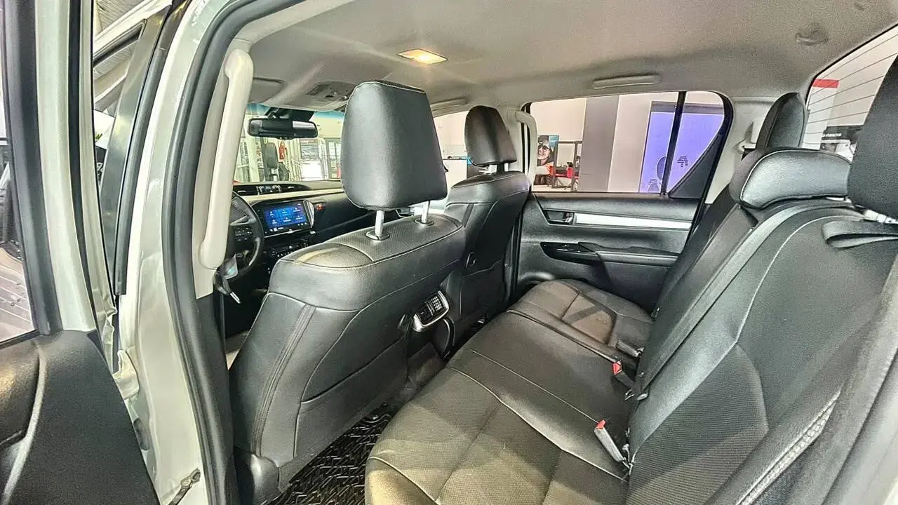 galeria HILUX SRX 4X4 2.8