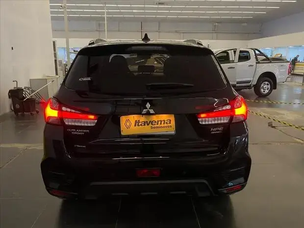 Mitsubishi OUTLANDER SPORT 2.0 MIVEC FLEX HPE AUTOMÁTICO