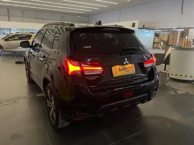 Mitsubishi OUTLANDER SPORT 2.0 MIVEC FLEX HPE AUTOMÁTICO