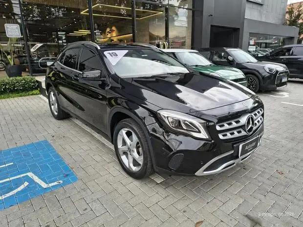 Mercedes Benz GLA 200 GLA 200 1.6 Enduro