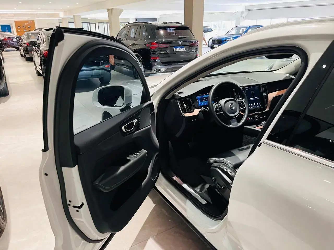 galeria XC60