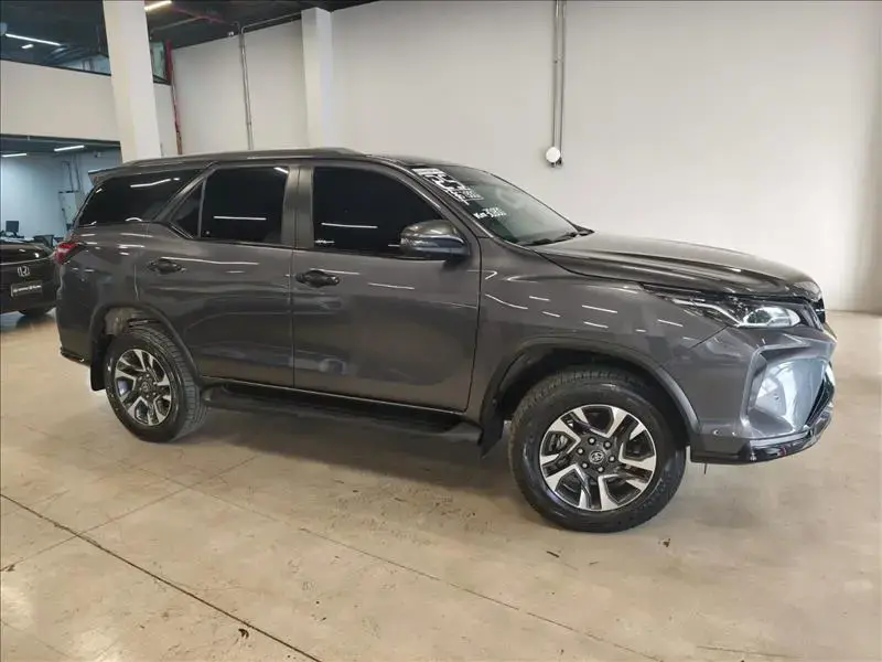 galeria HILUX SW4