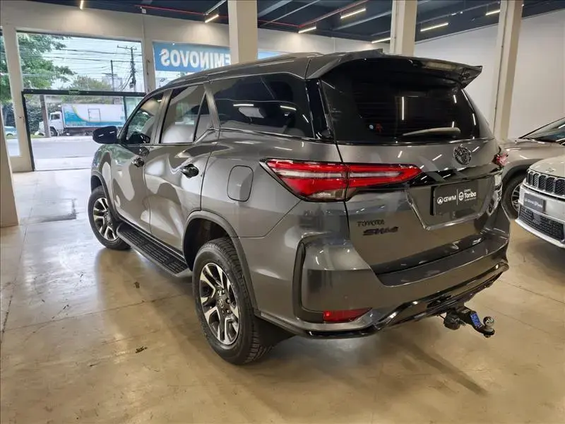 galeria HILUX SW4