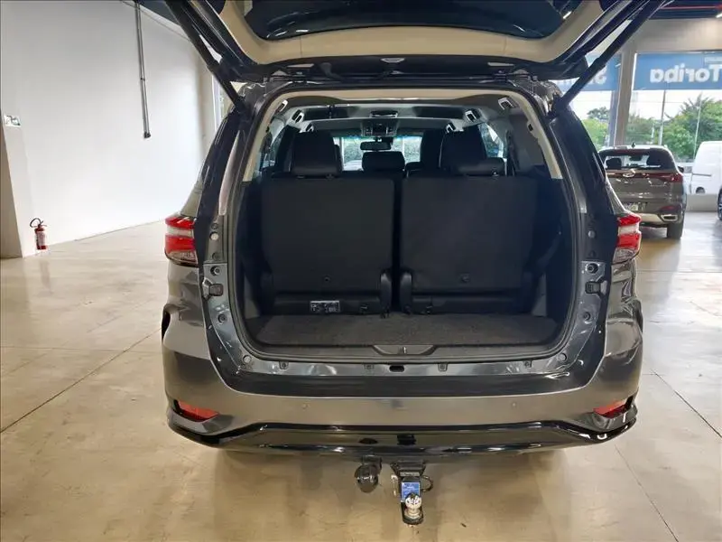 galeria HILUX SW4