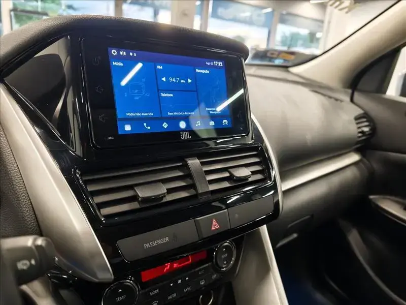 galeria ECLIPSE CROSS