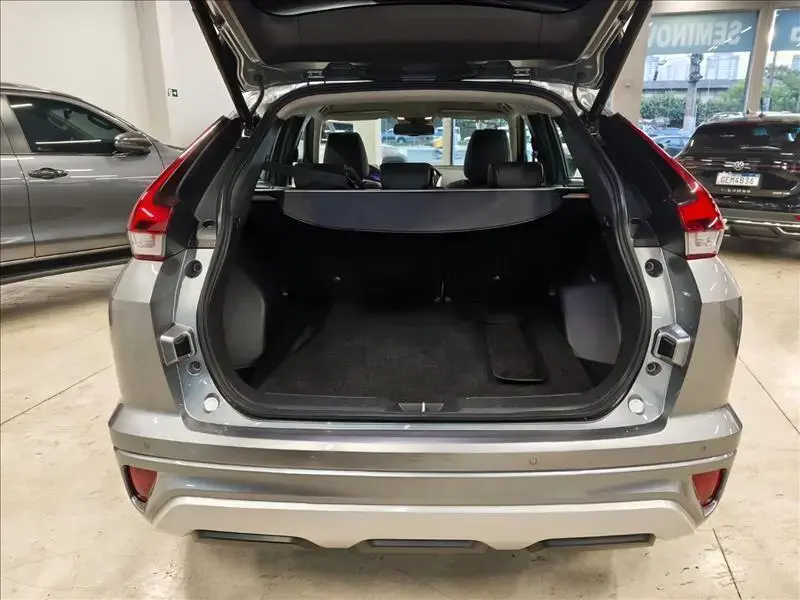 galeria ECLIPSE CROSS