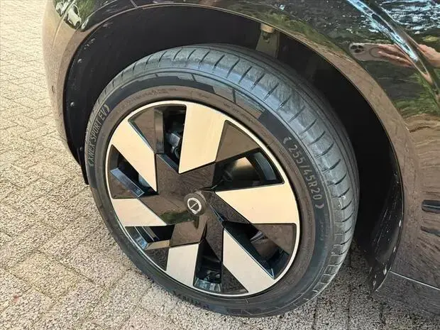 Volvo XC60 2.0 T8 RECHARGE ULTIMATE AWD GEARTRONIC