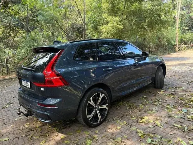 Volvo XC60 2.0 T8 RECHARGE ULTIMATE DARK AWD GEARTRONIC