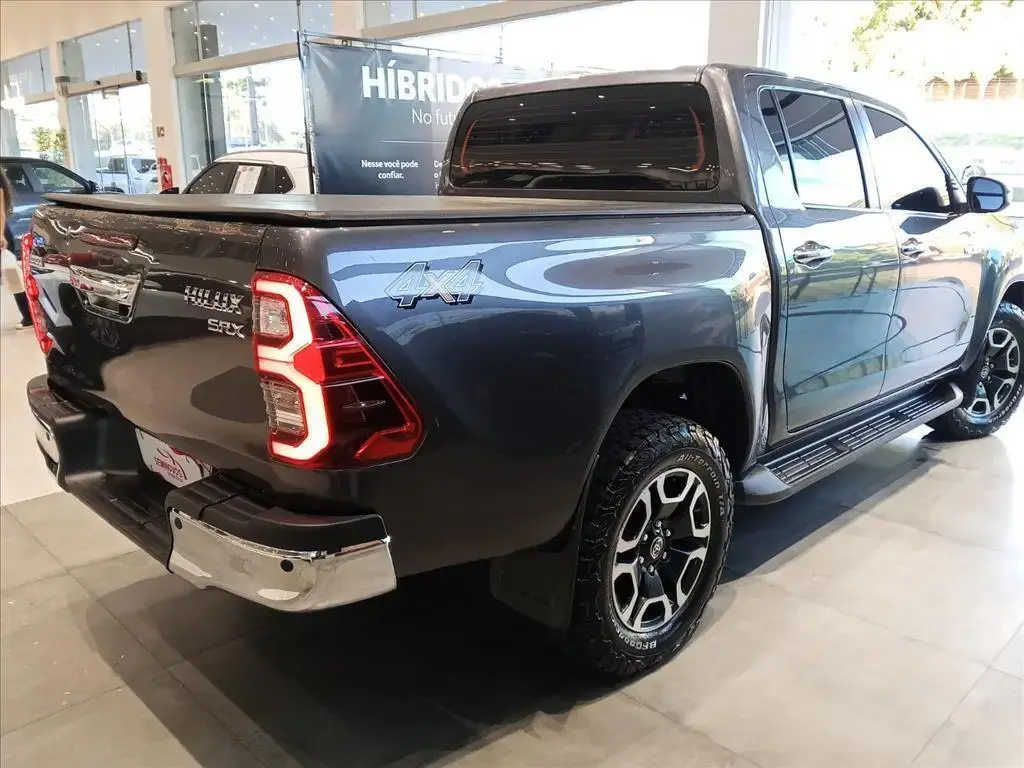 galeria HILUX