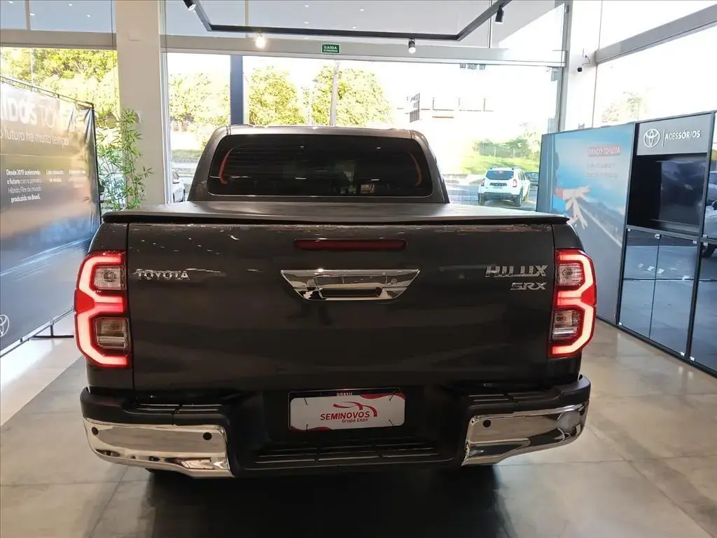 galeria HILUX