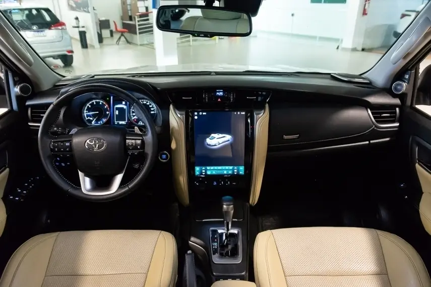 galeria HILUX SW4