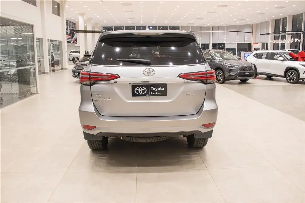 galeria HILUX SW4