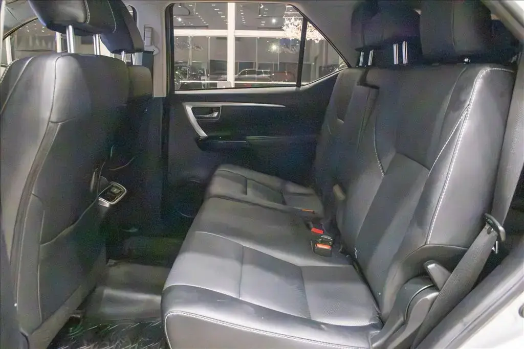galeria HILUX SW4