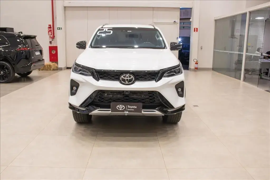galeria HILUX SW4