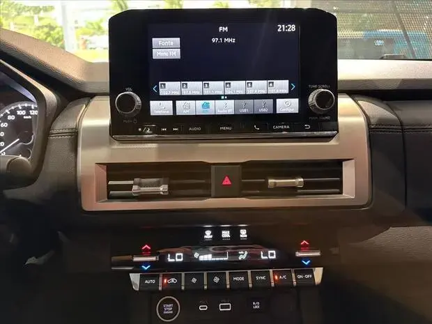 Mitsubishi TRITON 2.4 BITURBO DIESEL CD HPE-S 4X4 AUTOMÁTICO