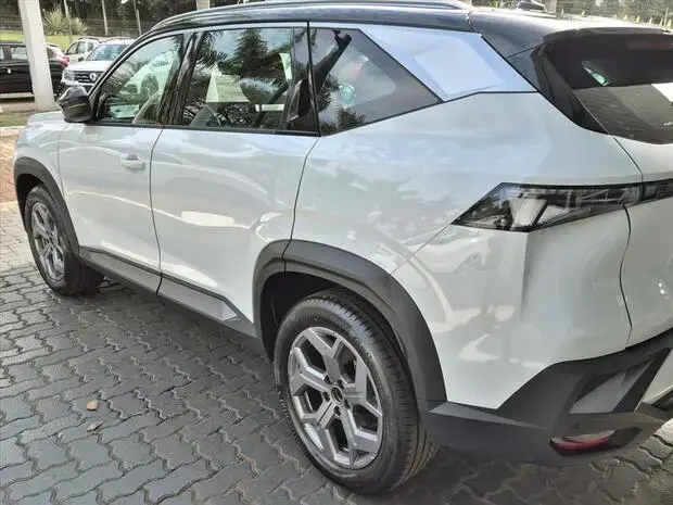 Renault BOREAL 1.3 TCE FLEX EVOLUTION EDC