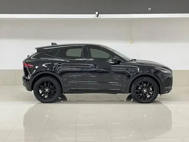 Jaguar E-Pace 2.0 P250 R-Dynamic S 4WD
