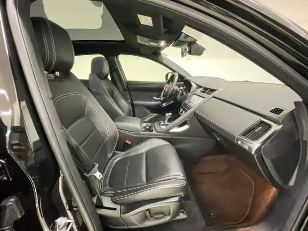 Jaguar E-Pace 2.0 P250 R-Dynamic S 4WD
