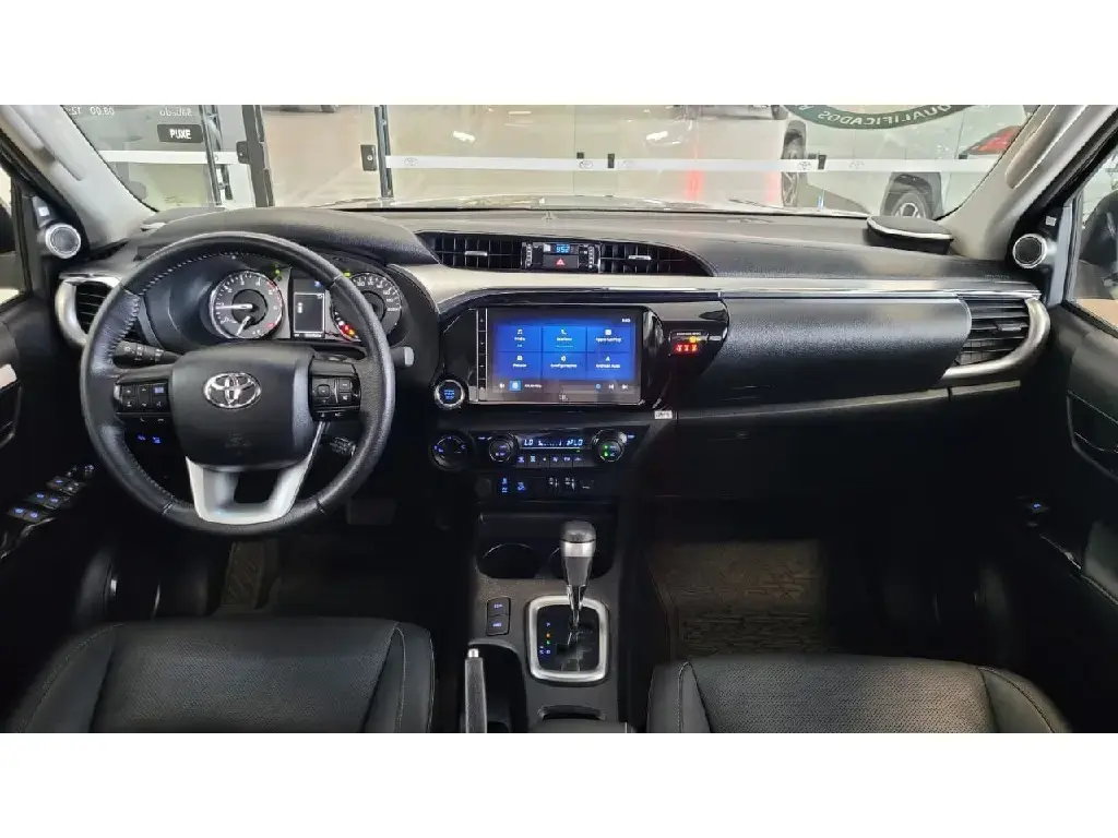 galeria HILUX