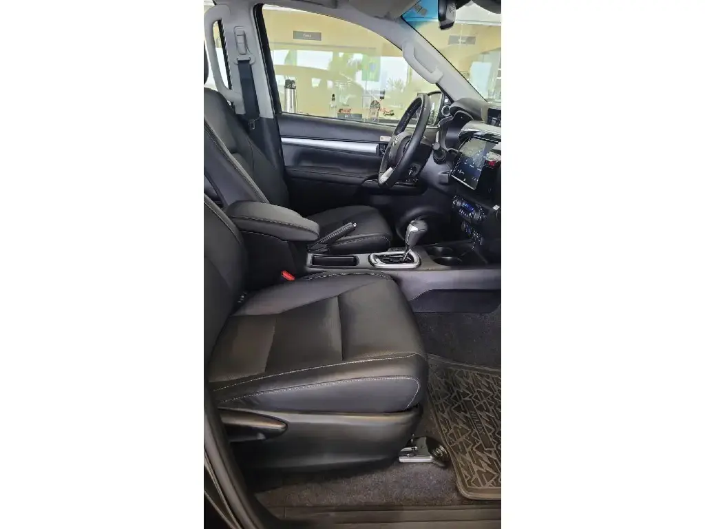 galeria HILUX