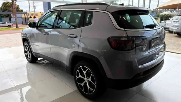 Jeep COMPASS 1.3 T270 TURBO FLEX LONGITUDE AT6