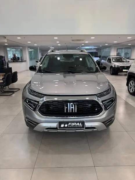 Fiat TORO 2.2 TURBO DIESEL VOLCANO 4WD AT9