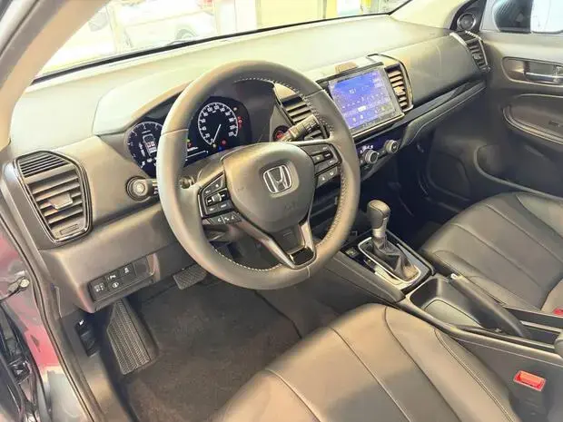 Honda CITY HATCH TOURING 1.5 16V CITY HATCH TOURING 1.5 16V