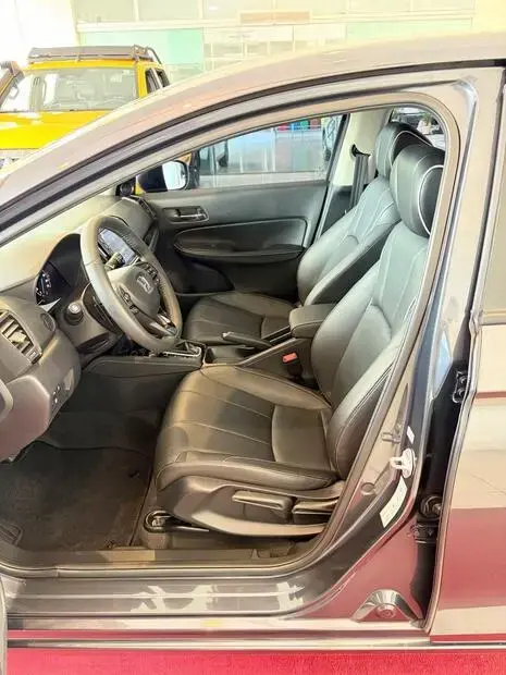 Honda CITY HATCH TOURING 1.5 16V CITY HATCH TOURING 1.5 16V
