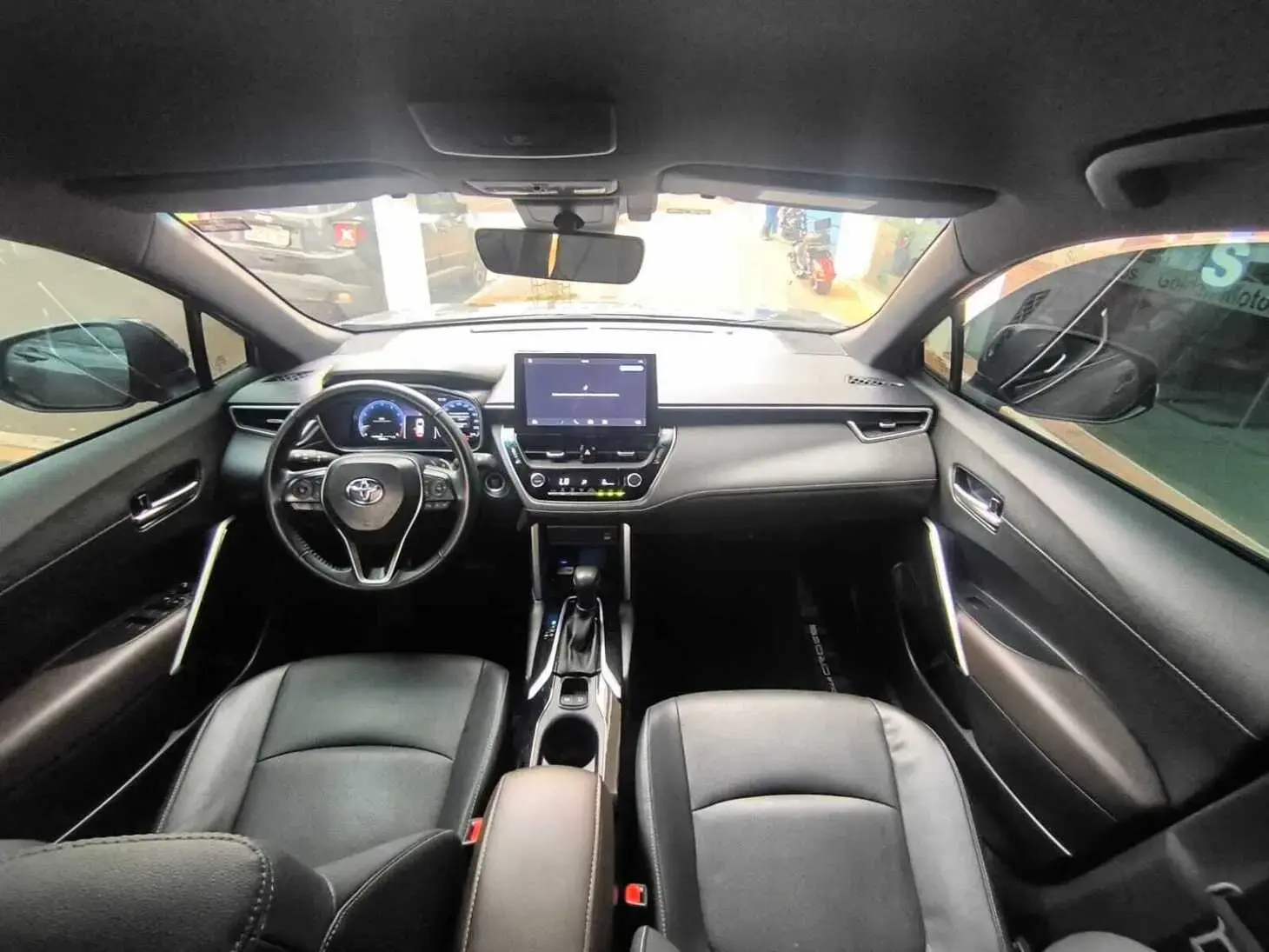 galeria COROLLA CROSS