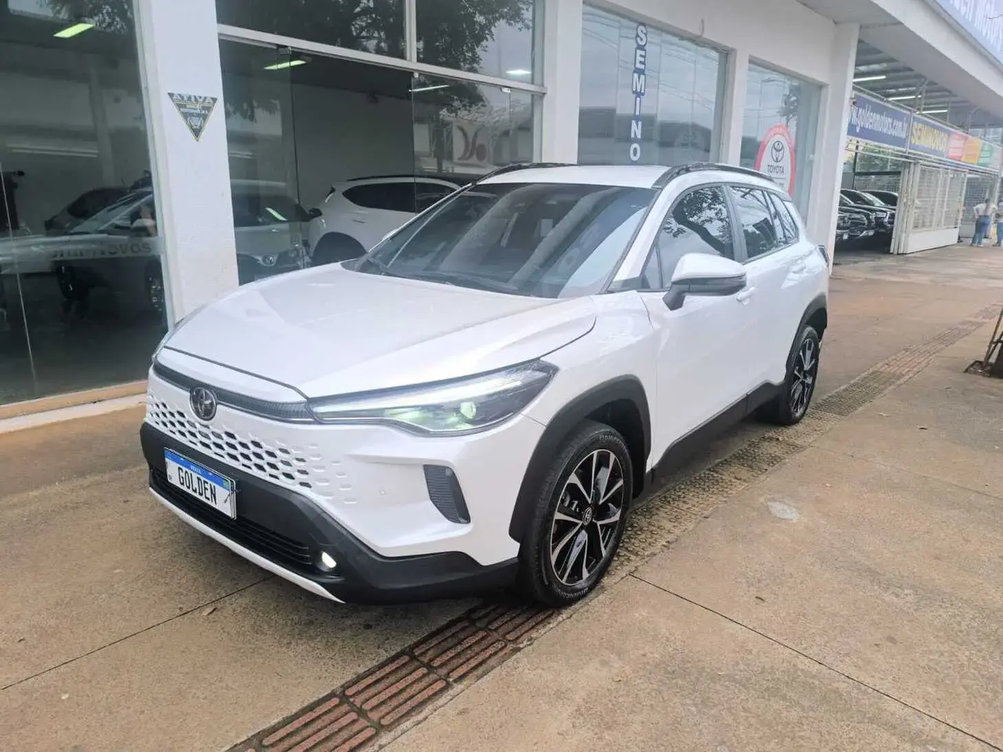 galeria COROLLA CROSS