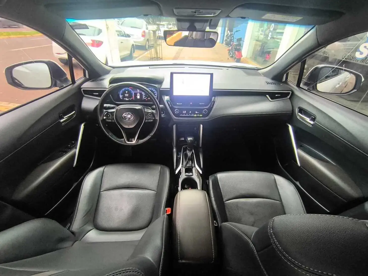 galeria COROLLA CROSS