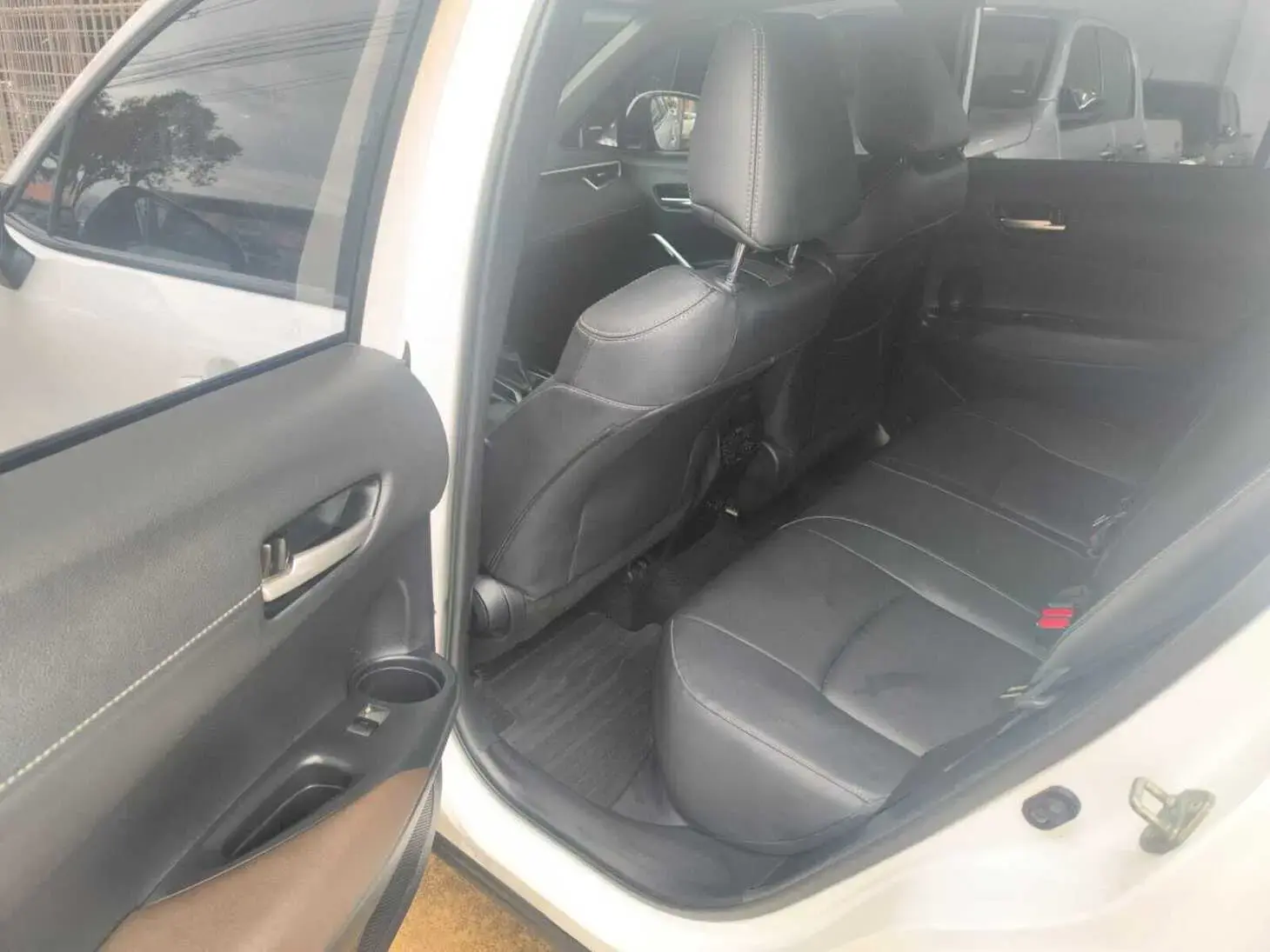 galeria COROLLA CROSS
