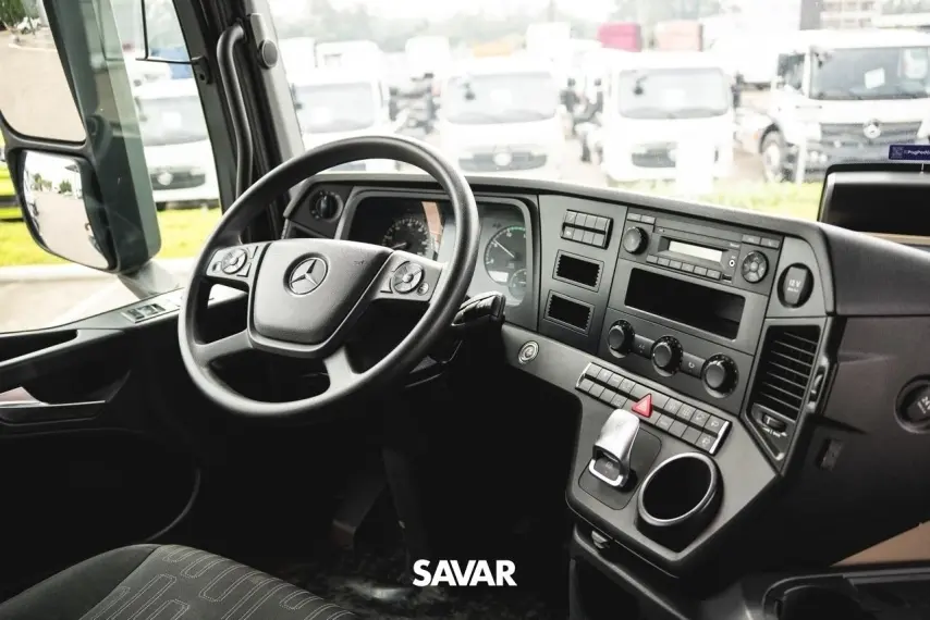 galeria Actros 2548