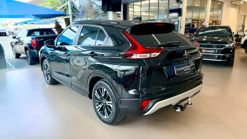 galeria ECLIPSE CROSS